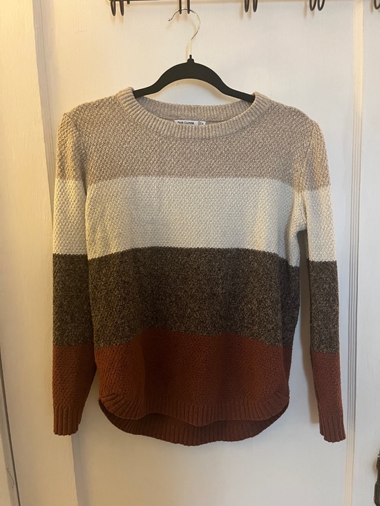 Pink Clover Sweaters - Striped Pink Clover Knit Sweater - Women’s M